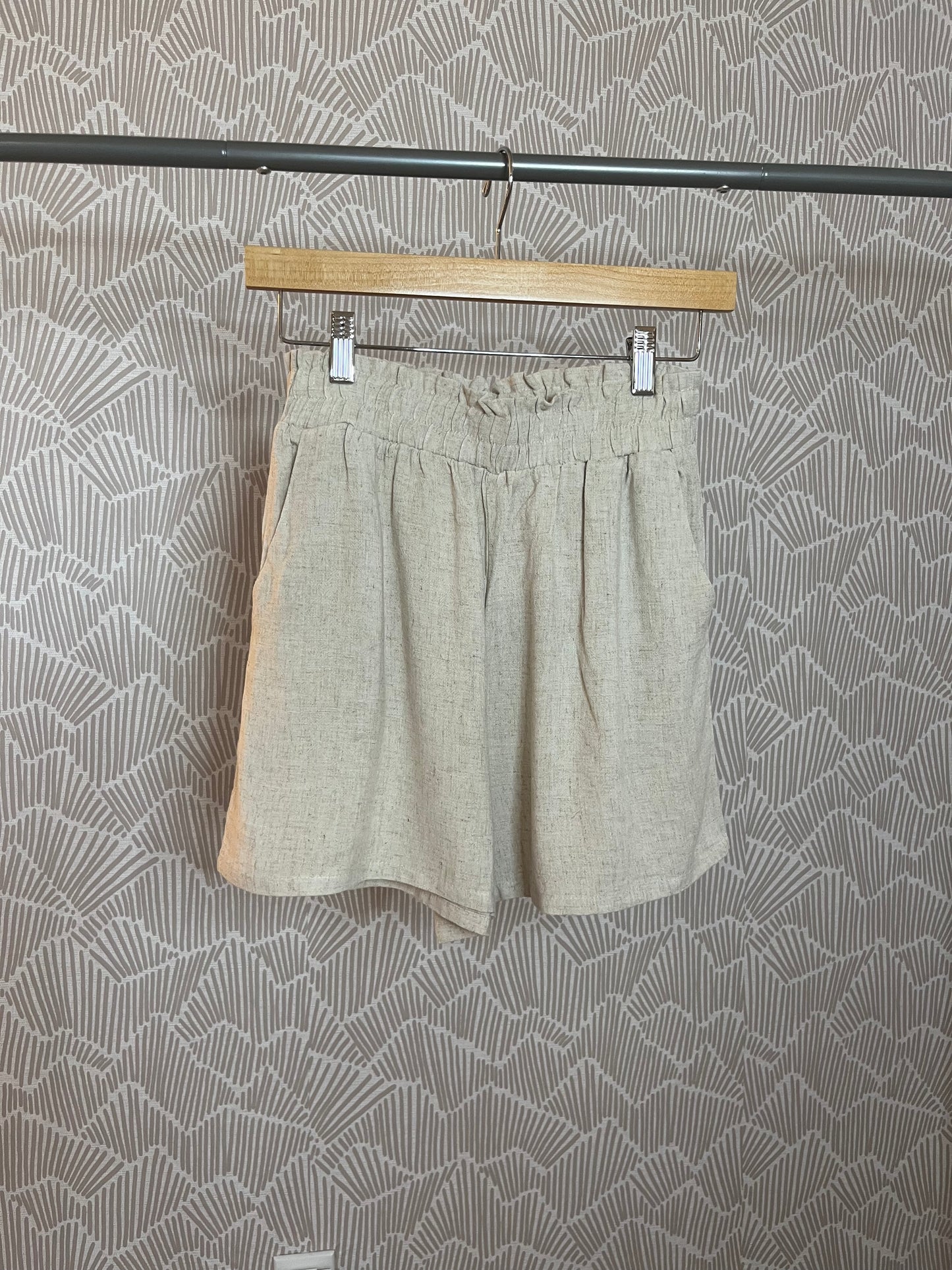 LINEN BLEND HIGH WAIST MINI SHORTS