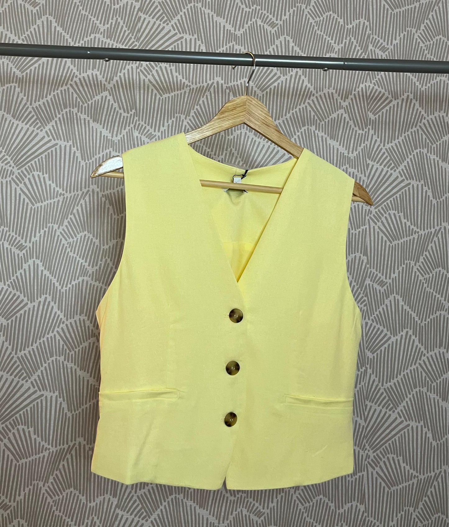 Linen Button-Up Vest